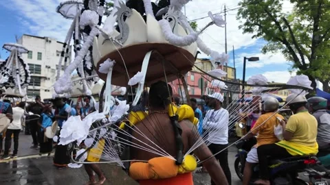 The procession is filled with color, devotion, and kavadi bearers in motion. Stock-Footage 318089717