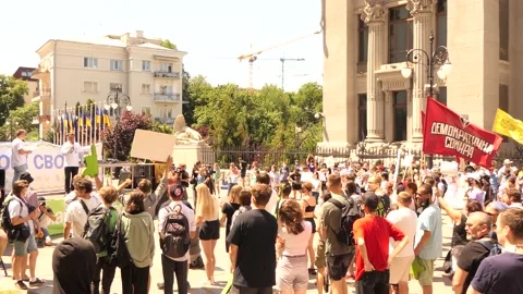 Procession, protest march for the legalization of marijuana, hash, hemp. Stock Footage 133880806