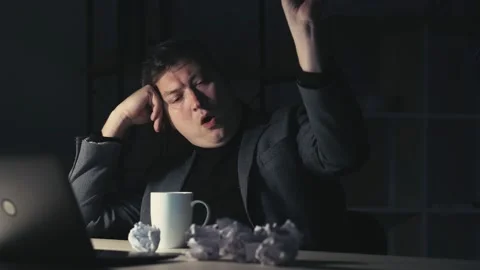 Procrastination crisis night work lazy employee Video stock 151035417