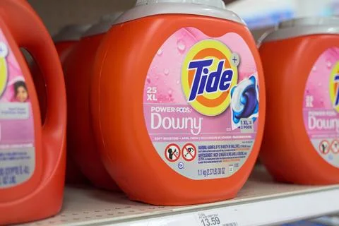 Procter &amp; Gamble announced it will raise prices due to tariffs, Los Angeles, USA Stock Photos