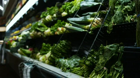 produce aisle at a grocery store, Stock Video