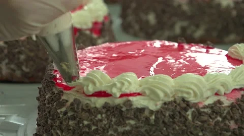 Production of cakes 動画素材 48595474