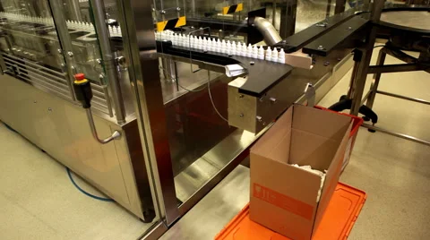 Production of multi-doses on the Solopharm plant Stock Footage 55166751