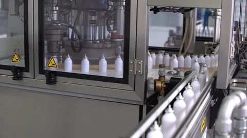 The production of the spray 스톡 동영상 108089450