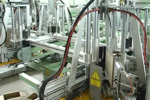 Production of windows Stock Footage 980673