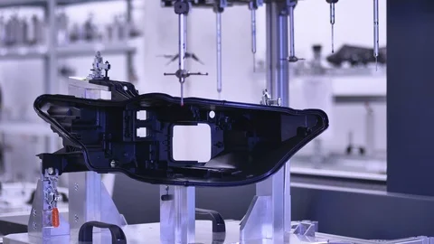 Professional 3D Measuring Machine, Automatic CNC for Measurement Part Dimension 動画素材 124580249