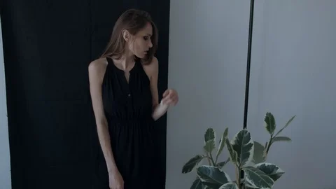 Professional actress and model posing on camera. Stock-Footage 93491520