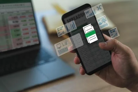 A professional analyst uses digital software and spreadsheets to present fi.. Foto stock