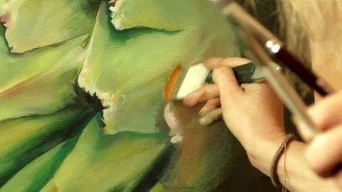 Professional artist working in her workshop studio - close-up video 스톡 동영상 82787471