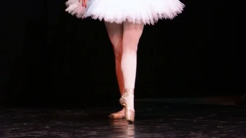 Professional ballet dancer Видео 83034572