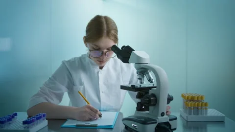 Professional biotechnology female scientist developing drugs, Female biochemist 스톡 동영상 242566991