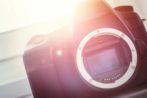Professional camera: Reflex camera with open sensor Professional reflex ca... Stock Photos