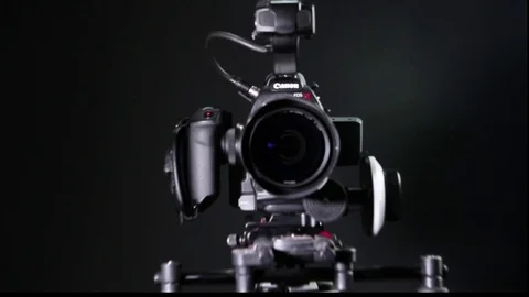 Professional Camera Rig Fly through lens - VFX Vídeo Stock 72965984