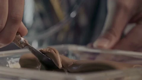 Professional Ceramic Artist Makes Classes of Hand Building in Modern Workshop 스톡 동영상 152397372