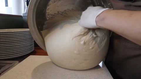 Professional Chef Kneading and Shaping Fresh Italian Pizza Dough in Pizzeria Kit Видео 337677381