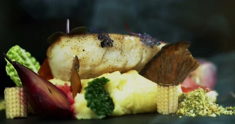 Professional chef is preparing food in a modern restaurant 動画素材 88980409