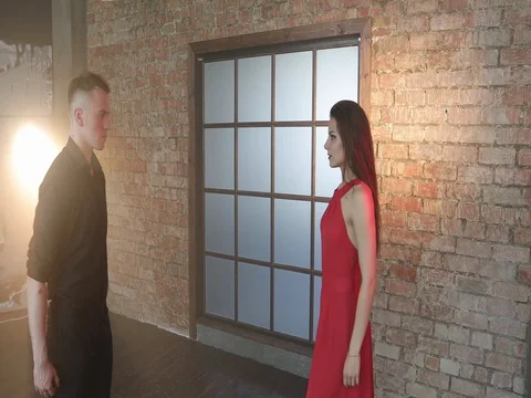 Professional couple dancing tango in the studio. Vídeo Stock 76785761