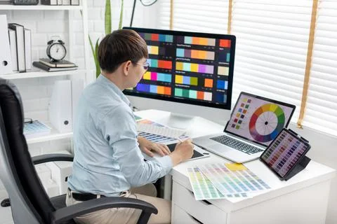 Professional development programmers are choosing color schemes to decorate t Stock-Fotos