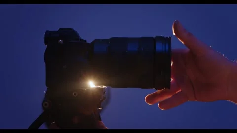 Professional DSLR Camera in Side Profile with Lens Vídeos de archivo 328659575