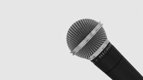 Professional Dynamic Microphone Rotating Loop with Transparent Background. 4K 스톡 동영상 329384075