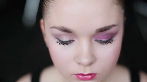 Professional eye make-up: eye shadow applied. Compare with and without. Close up Stock Footage 52265338