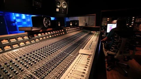 Professional Hollywood recording studio 库存影片 84251036
