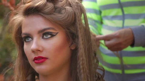 Professional Make-up artist with modell Stock Footage 55155287