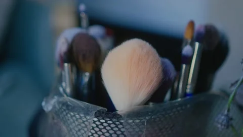 Professional makeup brushes and tools 動画素材 150573270