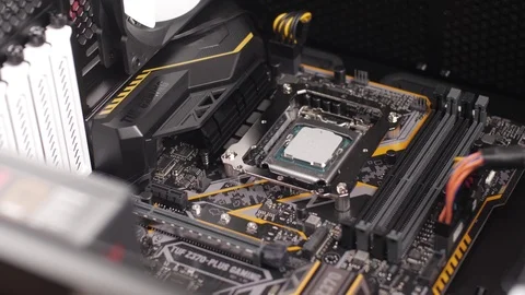 Professional man repairing and assembling a computer desktop Stock Footage 93319664