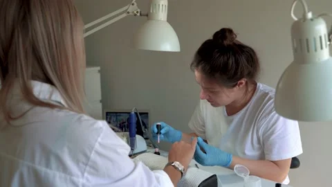 Professional manicure master Video stock 169615346