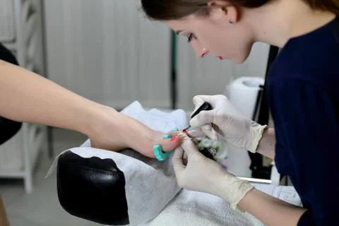 Professional pedicure master Foto stock