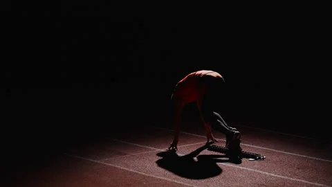 Professional Runner On Start, Sprinter Leaning On Starting Blocks And Running Vídeo Stock 276460506