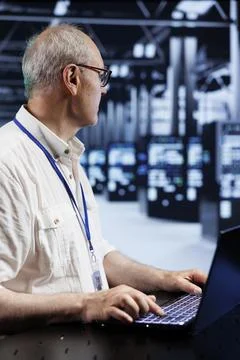 Professional setting up gaming servers Foto stock