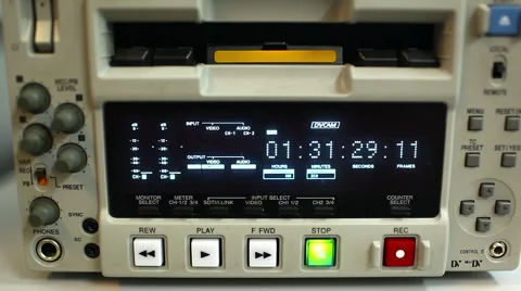 The professional tape recorder Vidéo 914834