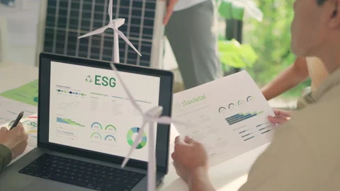 Professionals Reviewing ESG Social Commitments. 動画素材 266967845