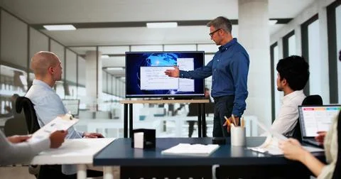 Programmer Code Training In Classroom Photos