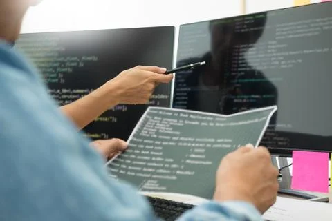 Programmer Outsource Developer Team coding technologies Website design. Mobil Stockfoto's