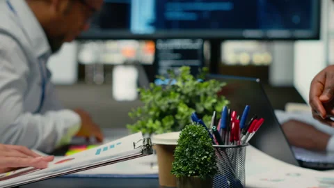 Programmer shaking hand with businessmen in tech agency boardroom Stock-Footage 322699072