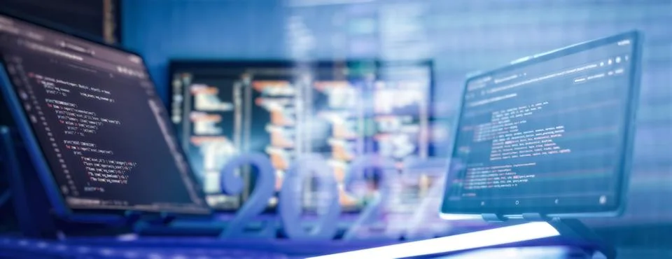 Programming and Coding in 2027 with Software Development Monitors, Source Cod Stock-Fotos