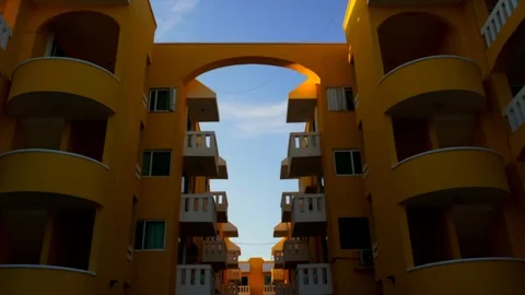 Progreso building yucatan timelapse Video stock 103578735