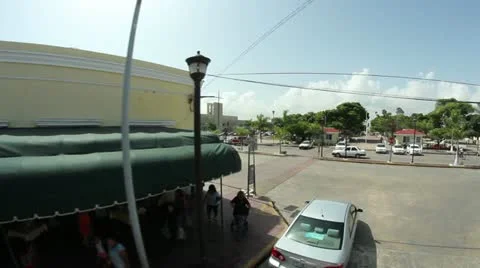 Progreso, Mexico Downtown Driving Establishing Shot 库存影片 11475790