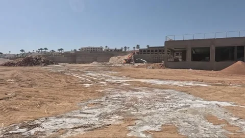 Progression of Construction Site: Transition from Initial Earthworks to 库存影片 330098814