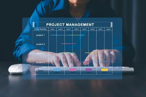 Project manager is working on virtual screen, using project management syst.. 스톡 사진