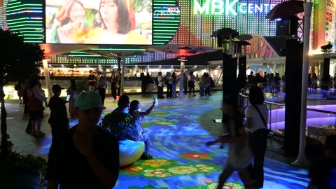 Projection mapping of floating krathong during Festival of lights Video stock 338032060