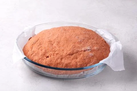 Proofing tomato sourdough bread Stock-Fotos