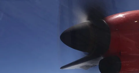 Propeller blades rotating during flight Stock-Footage 73399946