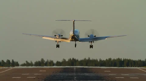 Propeller plane landing Stock Footage