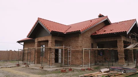 The property 库存影片 130252570