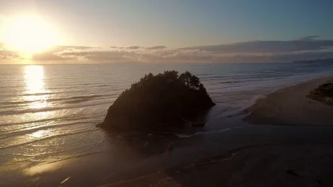 Proposal Rock Vídeo Stock 74487076