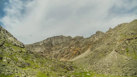ProRes. Time lapse. Clouds over the mountains. Landscape. Siberia. Video stock 82204902